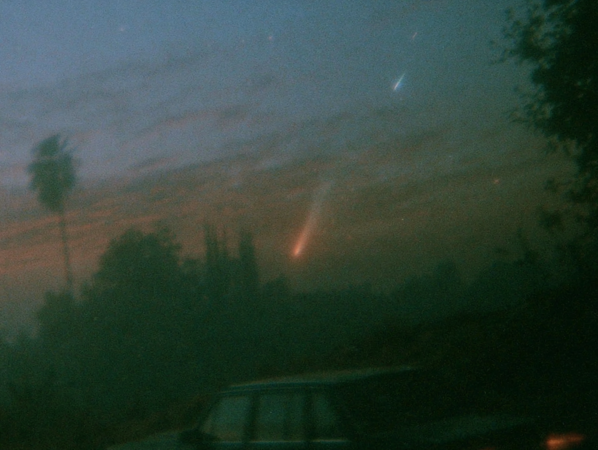 How to See a Comet That Isn’t There